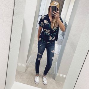 OBEY Hawaiian Floral Print Button Up, Size medium.